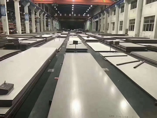 3 مم 304 الفولاذ المقاوم للصدأ ورقة المدرفلة الباردة السطح الانتهاء 1500 مم