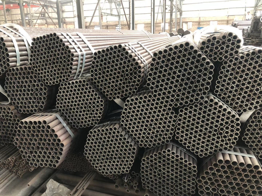 أنبوب فولاذي كربوني ملحوم MS ERW أسود ASTM A53 / BS 1387 كربون 16 مم